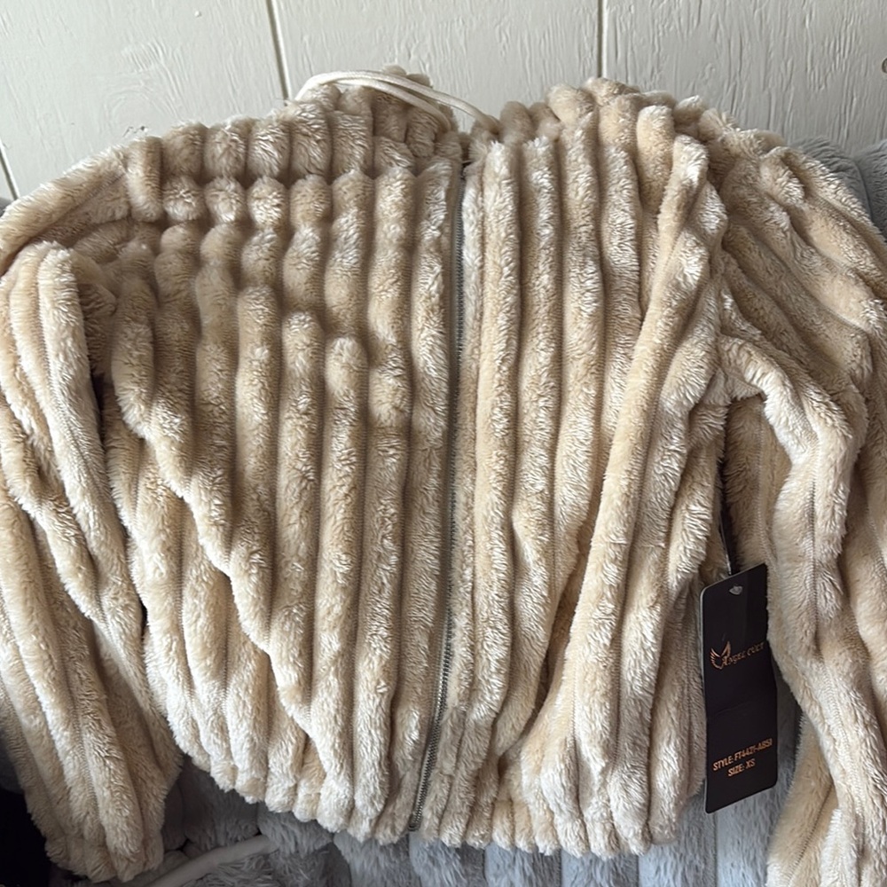 Luxurious Cream Faux Fur Jacket